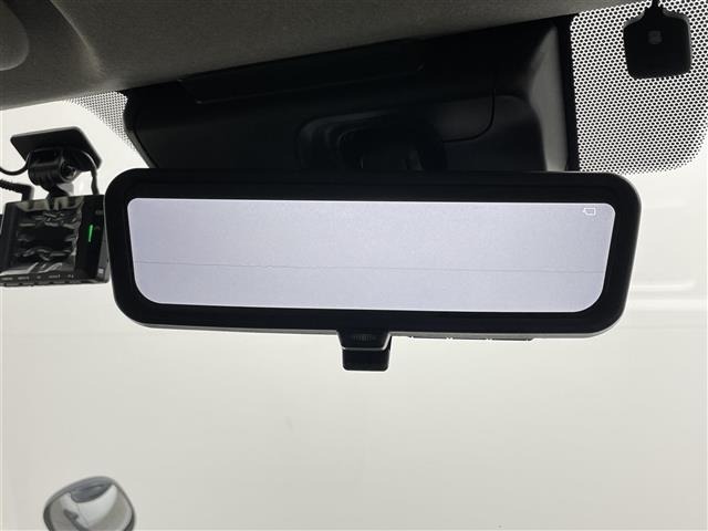 Toyota HIACE VAN 2025 7098912-17