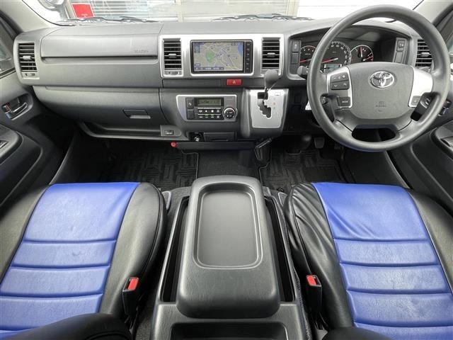 Toyota HIACE VAN 2019 7098958-14