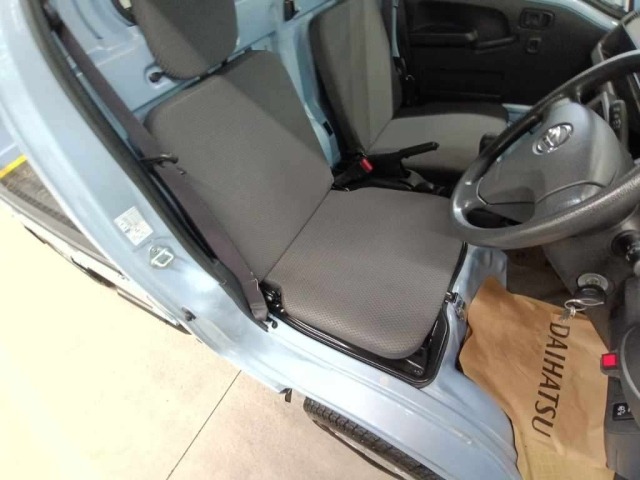 Daihatsu HIJET TRUCK 2015 7102951-10