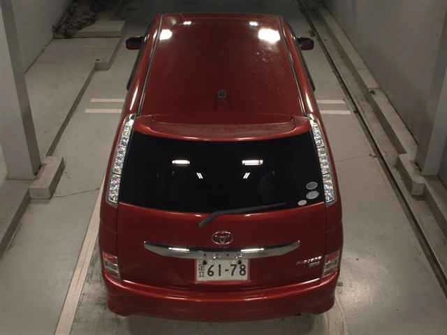 Toyota ISIS 2012 7097146-7
