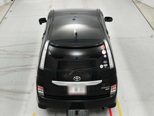 Toyota ISIS 2011 7097188-8