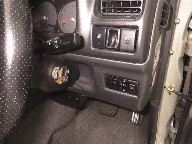 Suzuki JIMNY 2003 7106612-8