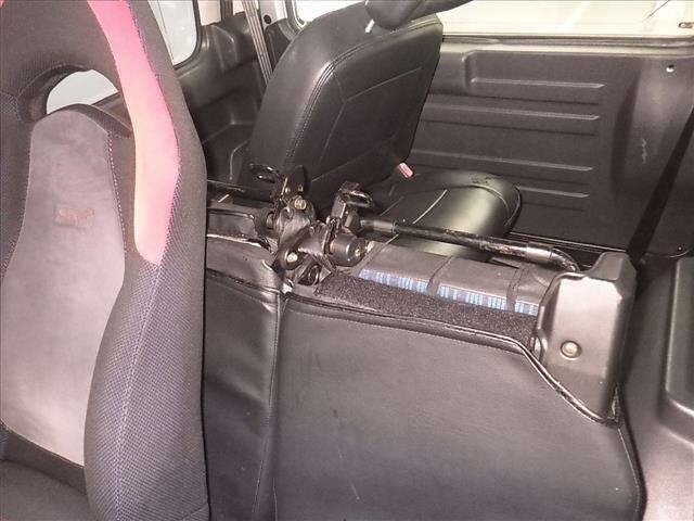 Suzuki JIMNY 1996 7106620-7