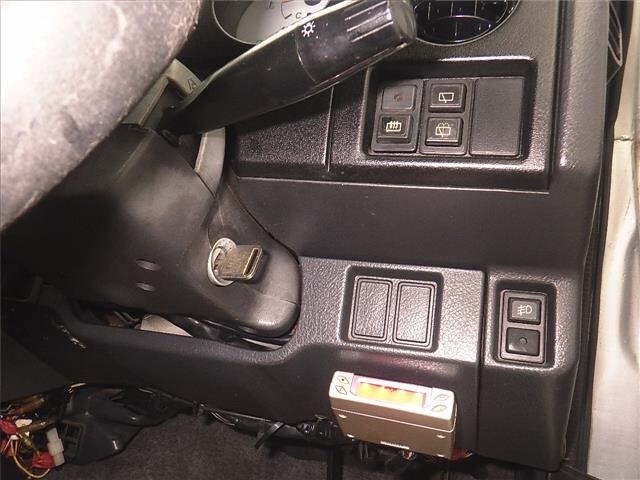 Suzuki JIMNY 1996 7106620-8