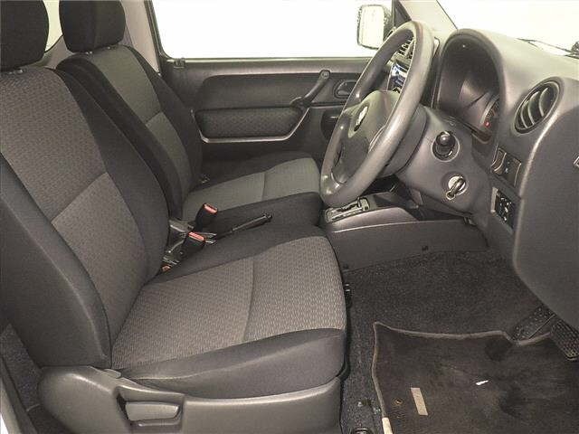 Suzuki JIMNY 2005 7106625-5