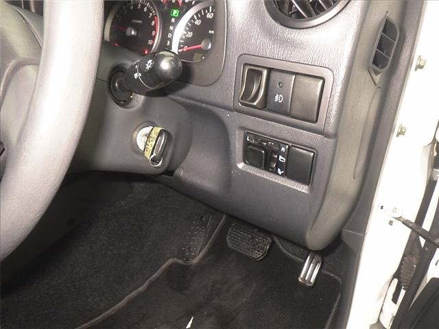 Suzuki JIMNY 2005 7106625-8