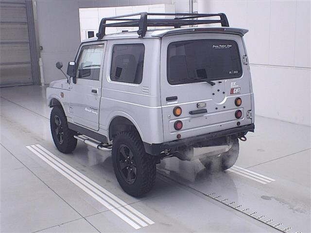 Suzuki JIMNY 1996 7106631-1