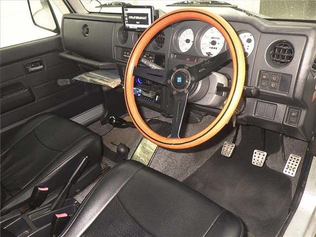 Suzuki JIMNY 1996 7106631-3