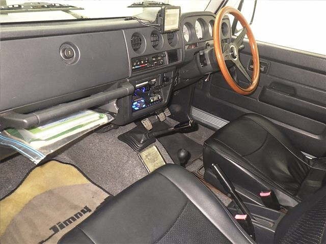 Suzuki JIMNY 1996 7106631-4