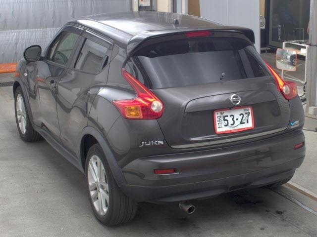 Nissan JUKE 2012 7089702-1