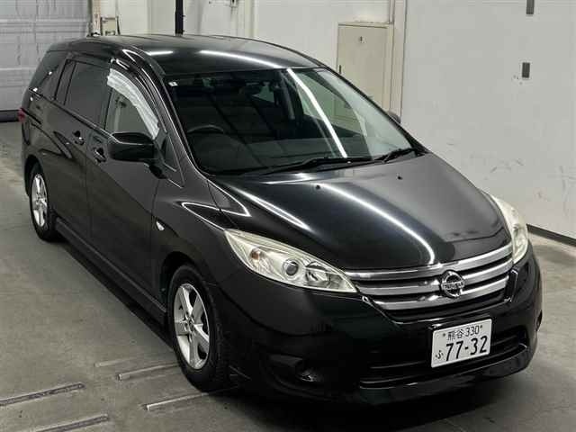 Nissan LAFESTA 2013 7106508-0