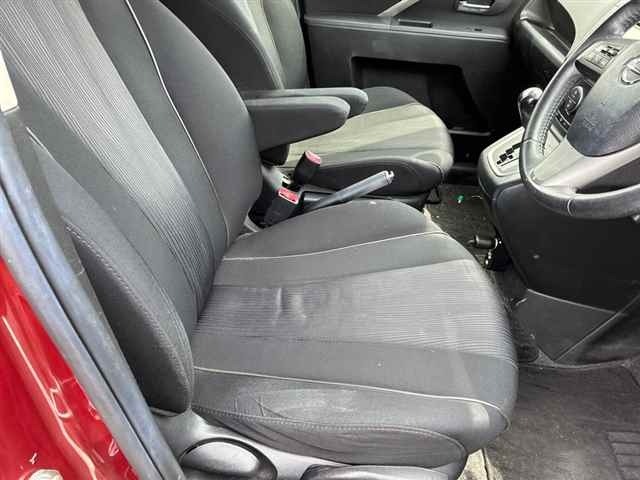 Nissan LAFESTA 2011 7106509-7