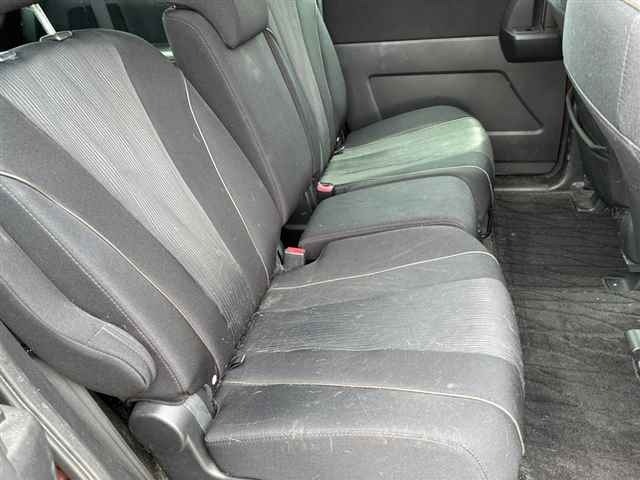 Nissan LAFESTA 2011 7106509-8