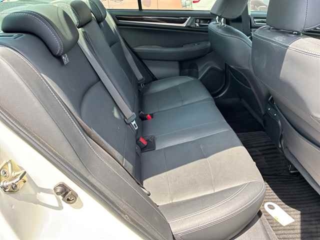 Subaru LEGACY B4 2017 7105555-8