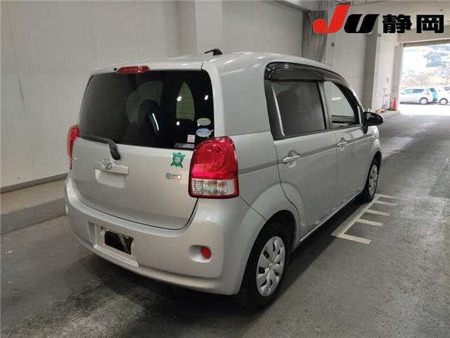 Toyota PORTE 2013 7102414-5