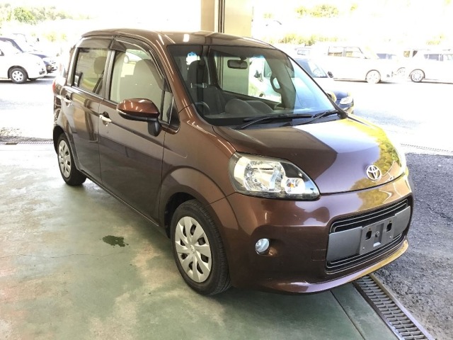 Toyota PORTE 2016 7102424-3