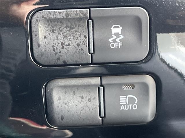 Toyota PRIUS PHV 2018 7092662-10