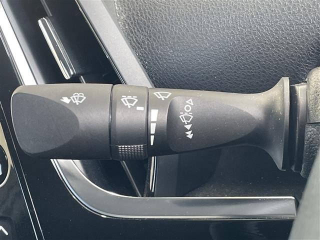 Toyota PRIUS PHV 2018 7092662-3