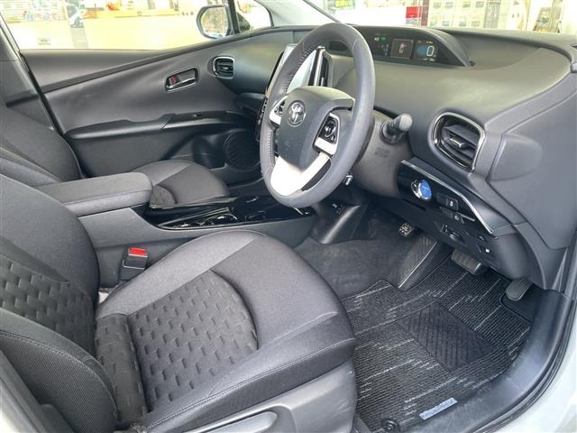 Toyota PRIUS PHV 2018 7092662-4