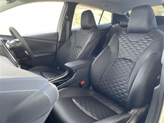 Toyota PRIUS PHV 2018 7092662-6