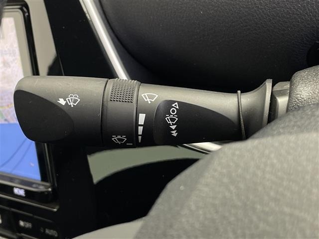 Toyota PRIUS PHV 2019 7092665-7