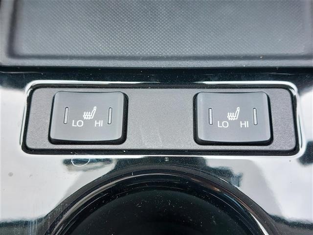 Toyota PRIUS PHV 2019 7092676-10