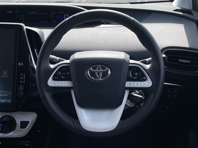 Toyota PRIUS PHV 2018 7092677-11