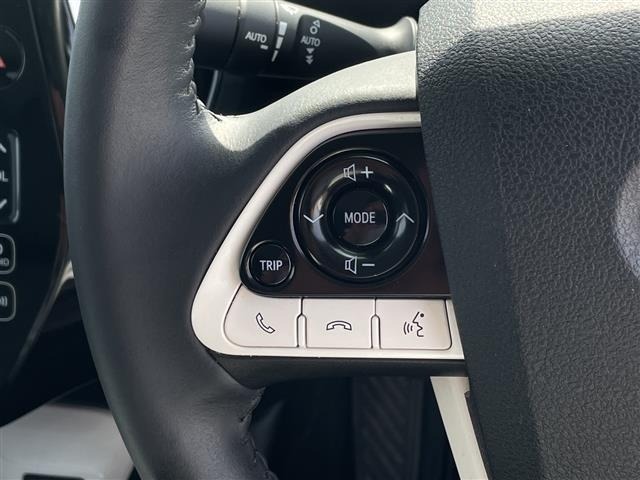 Toyota PRIUS PHV 2018 7092677-12