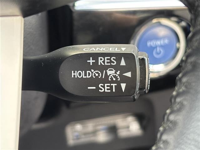 Toyota PRIUS PHV 2018 7092686-7