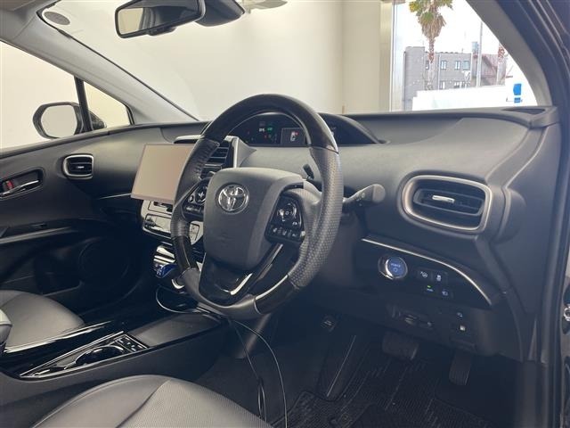 Toyota PRIUS PHV 2020 7092713-1