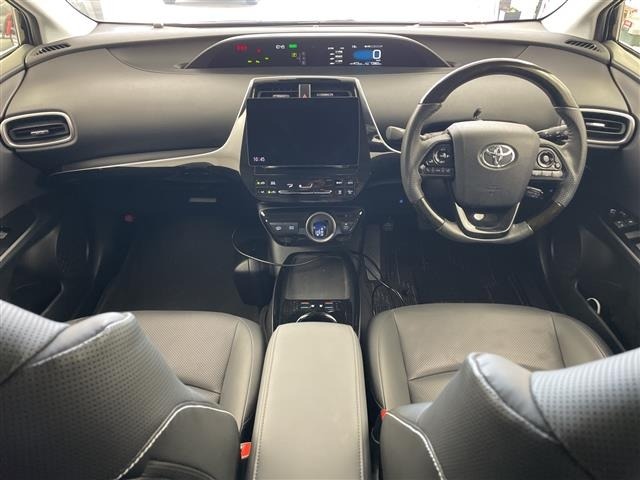 Toyota PRIUS PHV 2020 7092713-14