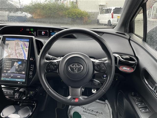 Toyota PRIUS PHV 2018 7092734-14