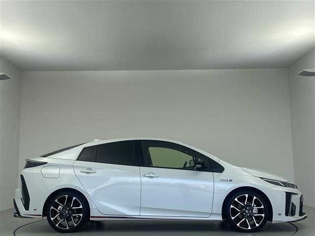 Toyota PRIUS PHV 2020 7092745-13