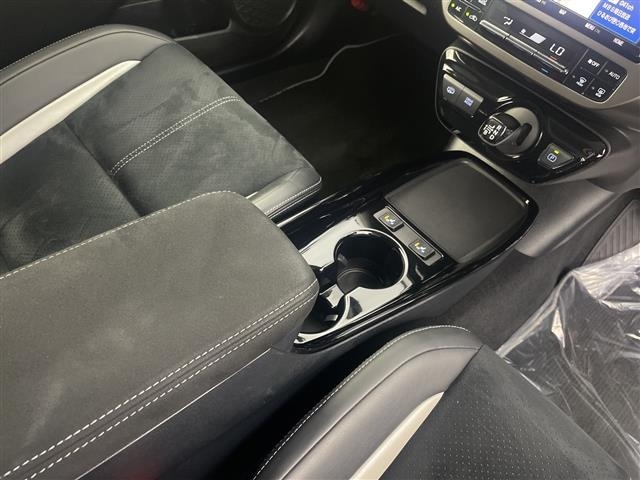 Toyota PRIUS PHV 2020 7092745-7