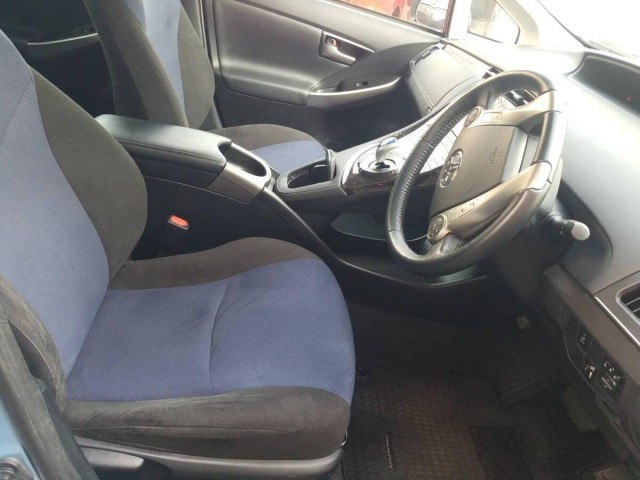 Toyota PRIUS PHV 2015 7092746-3