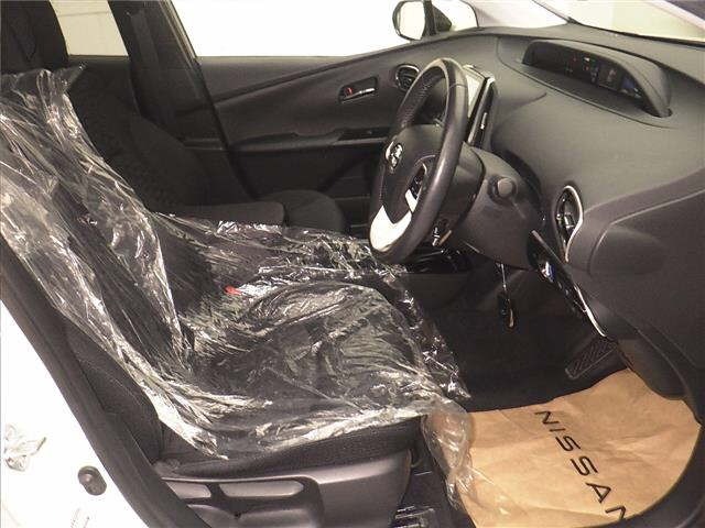 Toyota PRIUS PHV 2017 7092759-5