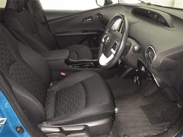 Toyota PRIUS PHV 2017 7092771-5