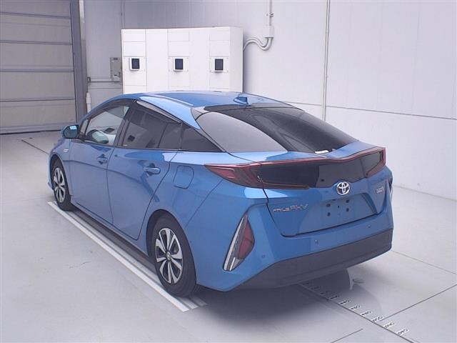 Toyota PRIUS PHV 2019 7092781-1