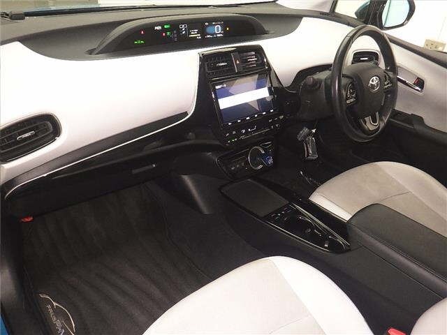 Toyota PRIUS PHV 2019 7092781-4