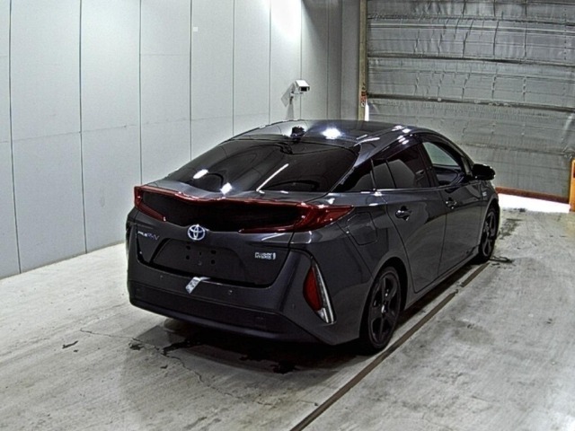 Toyota PRIUS PHV 2017 7092784-5