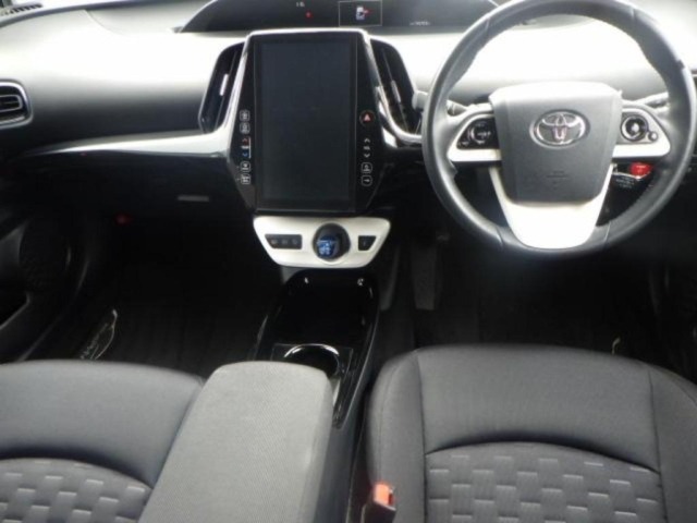 Toyota PRIUS PHV 2017 7092797-3