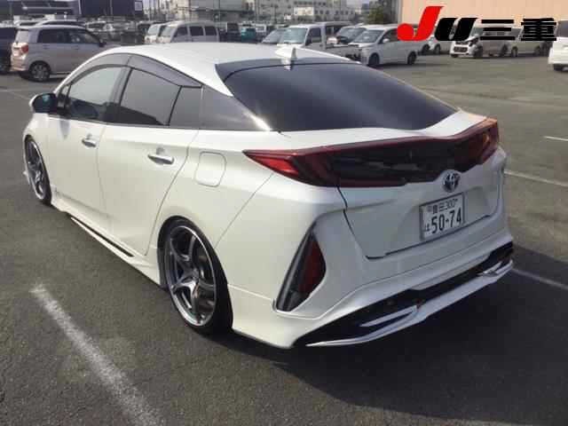 Toyota PRIUS PHV 2017 7092818-1