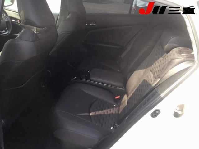 Toyota PRIUS PHV 2017 7092818-10