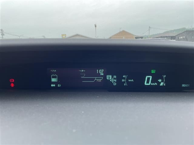 Toyota PRIUS 2015 7090683-19