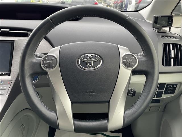 Toyota PRIUS 2015 7090683-21