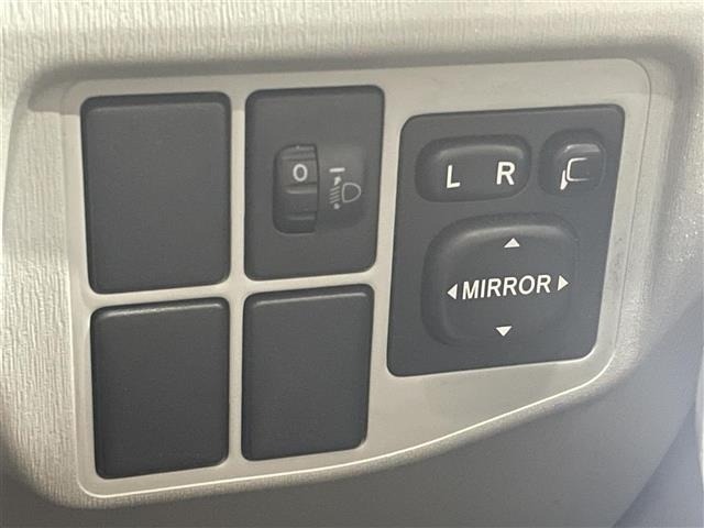 Toyota PRIUS 2010 7090984-12