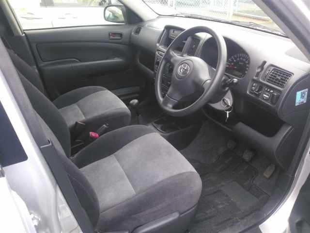Toyota PROBOX 2011 7100795-3