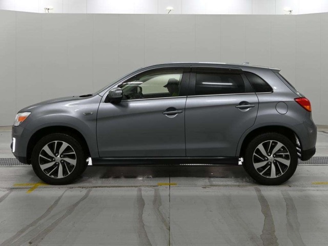 Mitsubishi RVR 2016 7102264-4