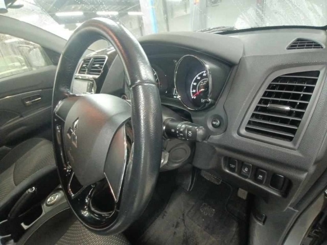 Mitsubishi RVR 2016 7102264-9