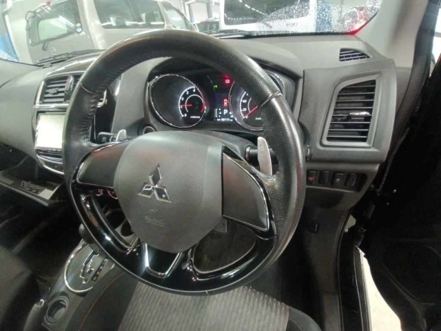 Mitsubishi RVR 2017 7102265-9